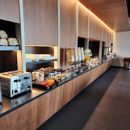 Grand Times Hotel Laval - Centropolis ภายนอก รูปภาพ