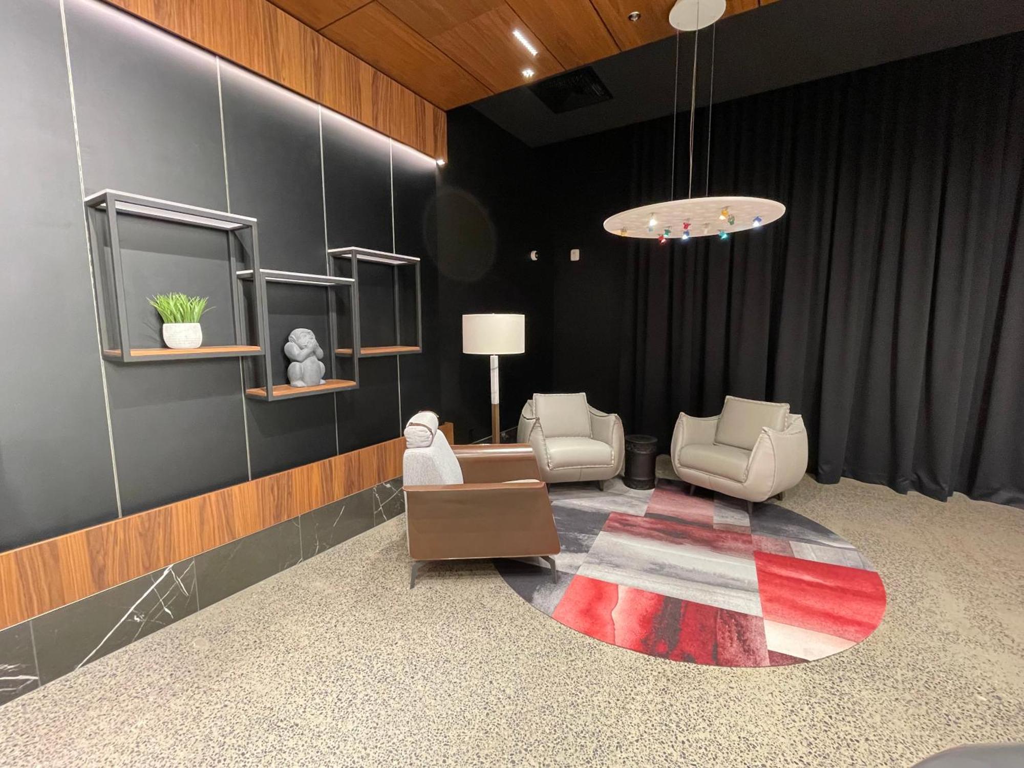 Grand Times Hotel Laval - Centropolis ภายนอก รูปภาพ